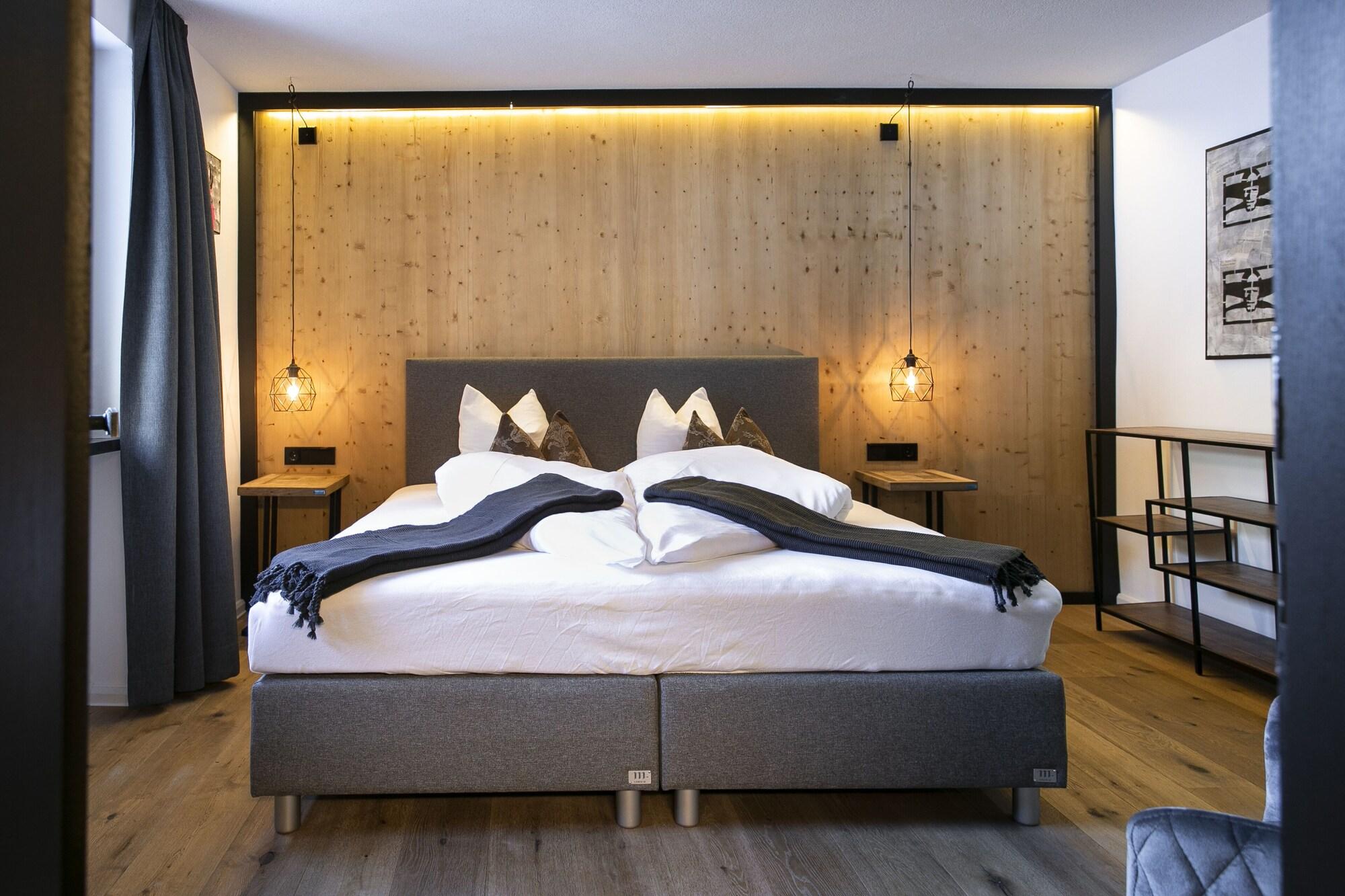 Berghotel Basur - Das Schihotel Am Arlberg فليرش المظهر الخارجي الصورة