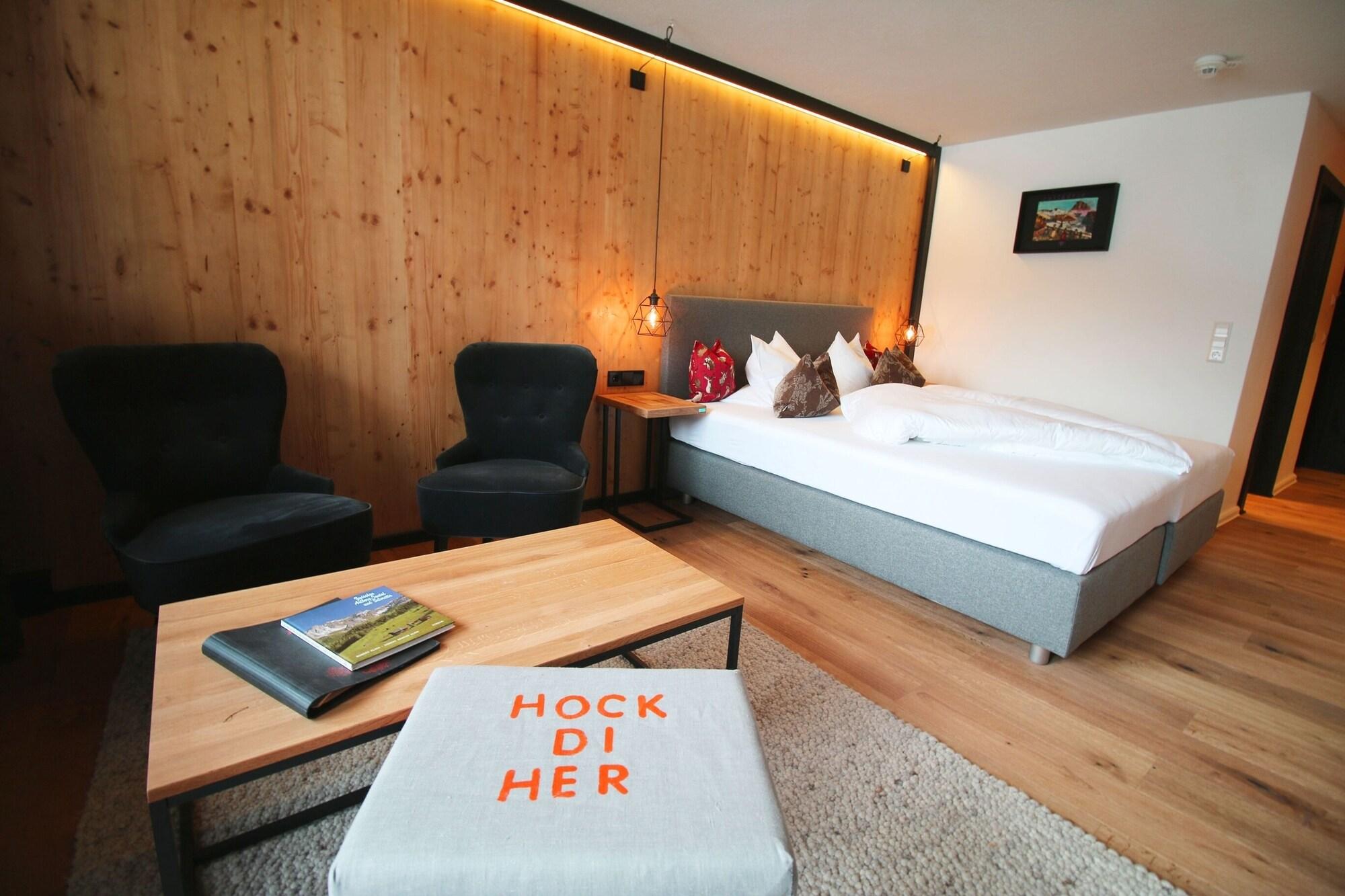 Berghotel Basur - Das Schihotel Am Arlberg فليرش المظهر الخارجي الصورة