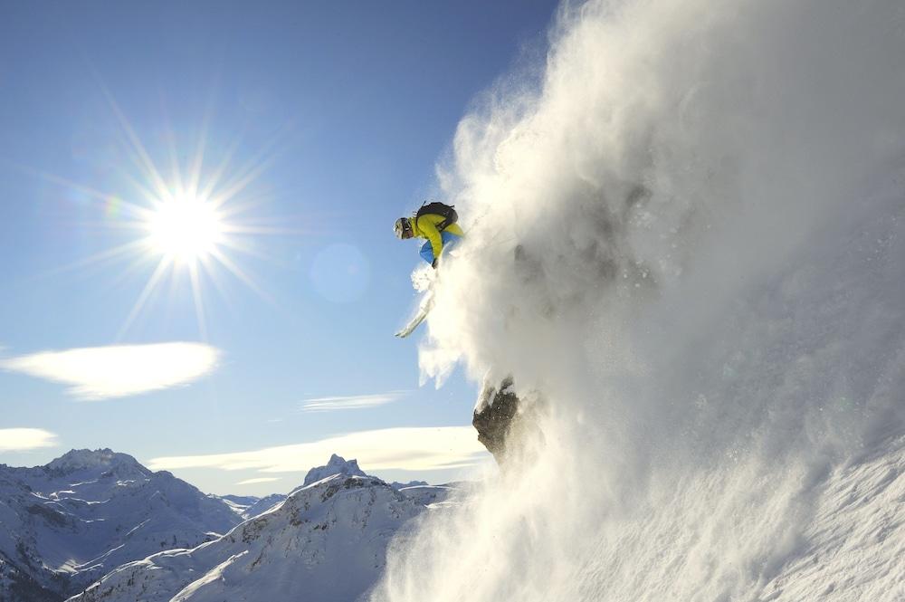 Berghotel Basur - Das Schihotel Am Arlberg فليرش المظهر الخارجي الصورة