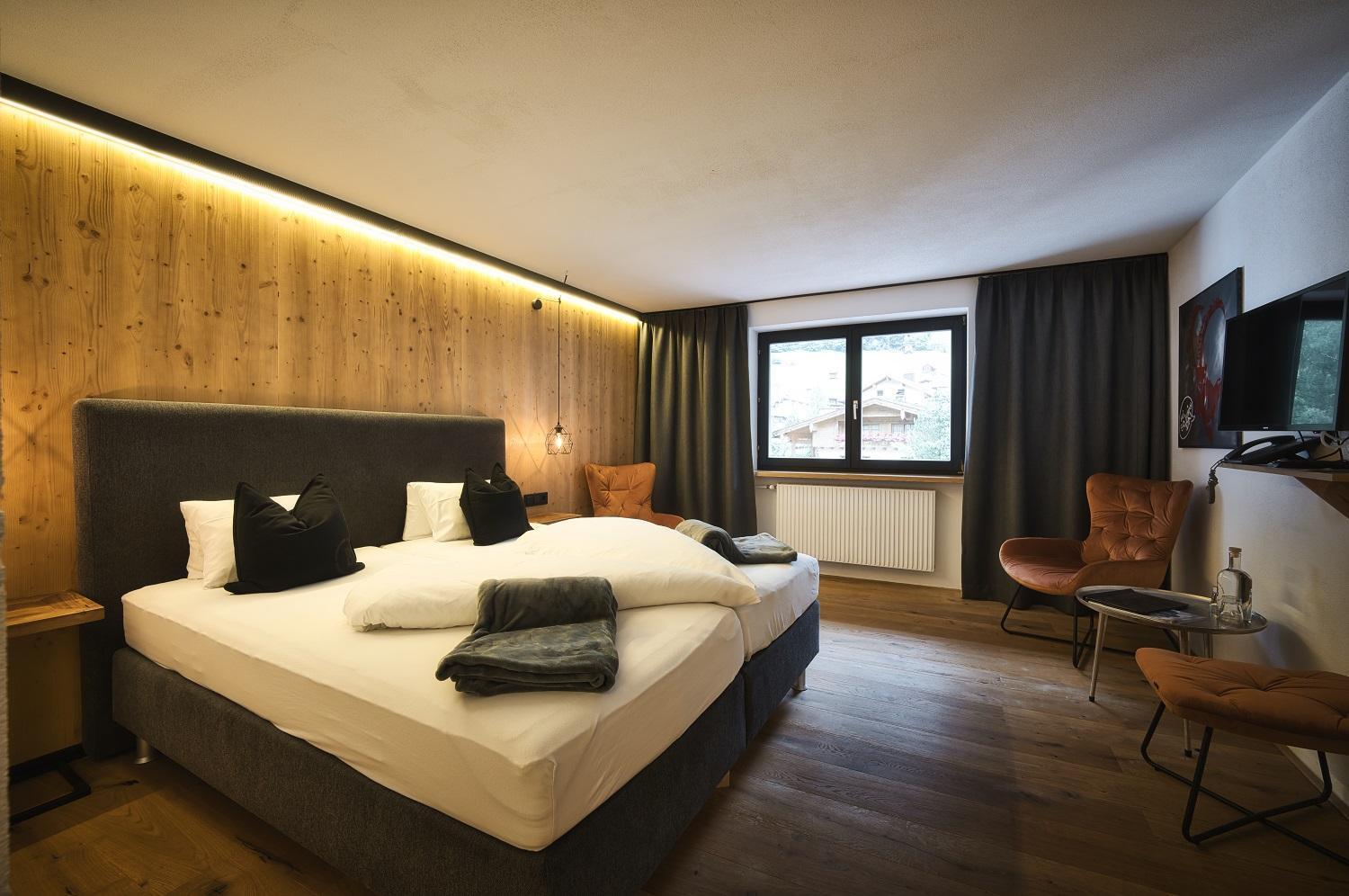 Berghotel Basur - Das Schihotel Am Arlberg فليرش المظهر الخارجي الصورة