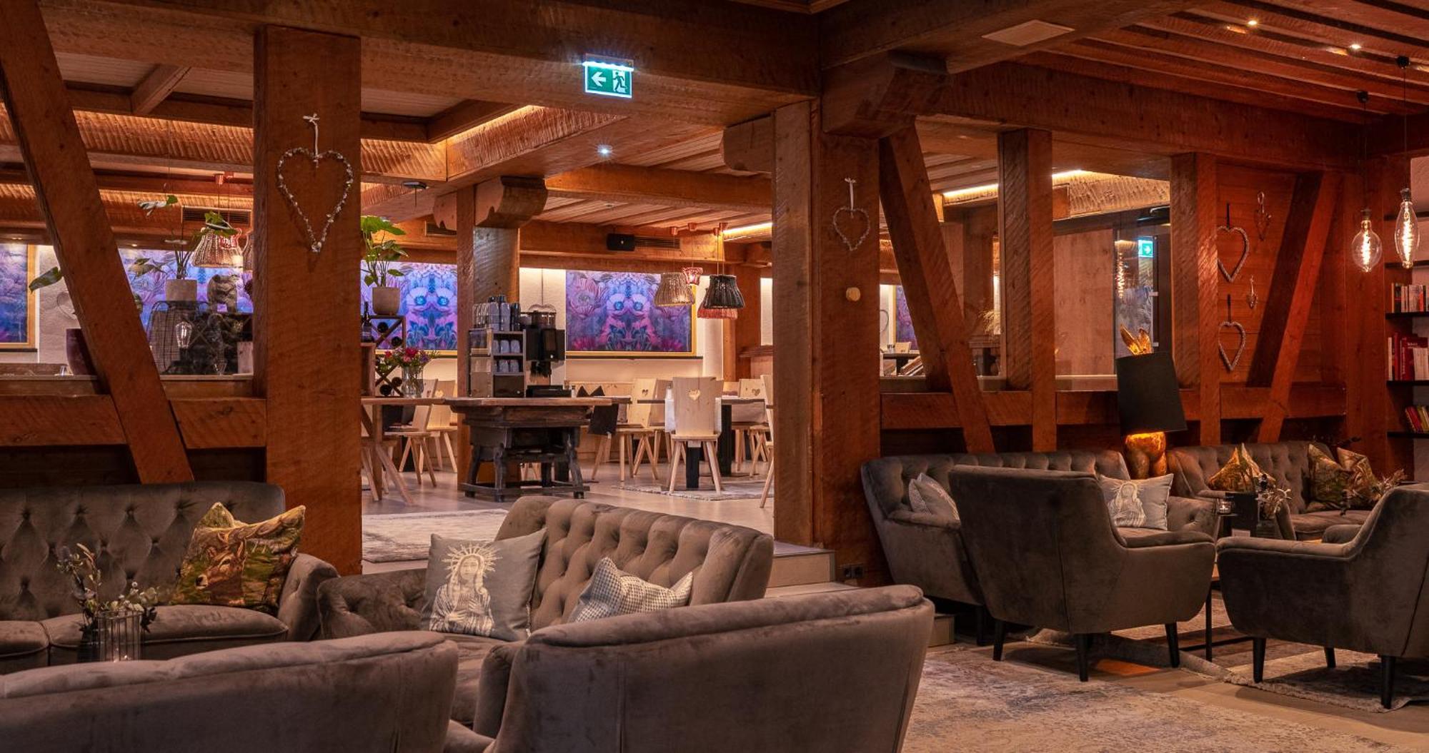 Berghotel Basur - Das Schihotel Am Arlberg فليرش المظهر الخارجي الصورة