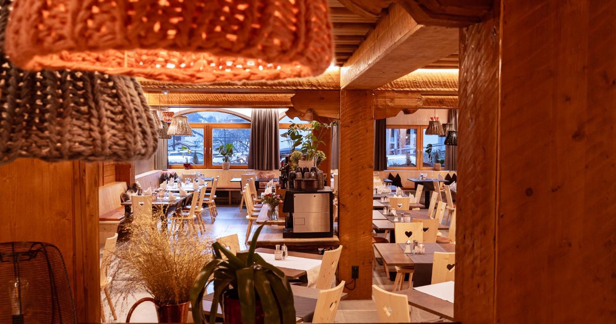 Berghotel Basur - Das Schihotel Am Arlberg فليرش المظهر الخارجي الصورة